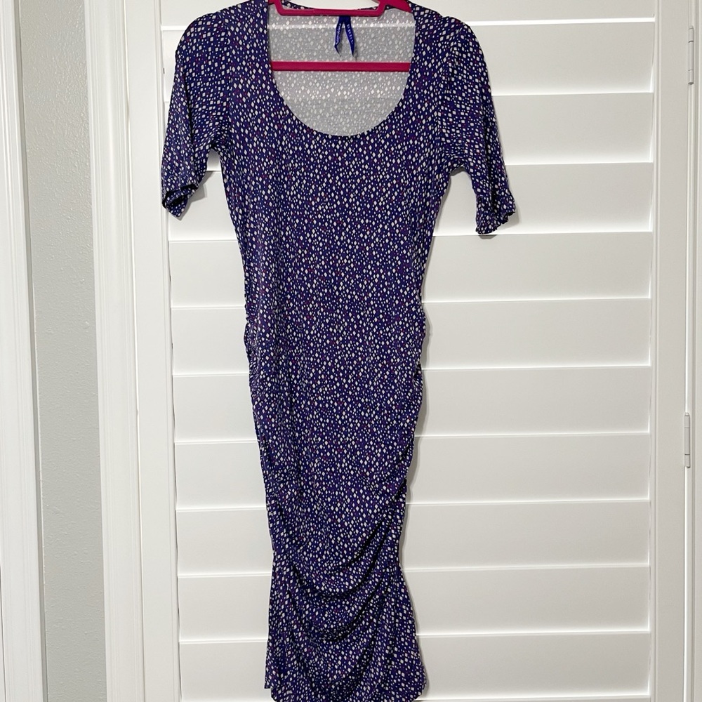 Seraphine Women’s Maternity Dress Sz 6